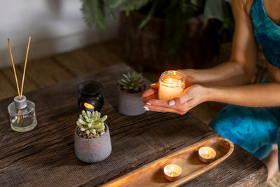 10 of Our Favorite Outdoor Scented Candles