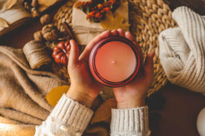 September Candle Scents That Capture Early Fall Vibes | Best Soy Candles for Cozy Nights