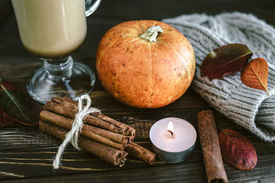 Cinnamon Drinks & Pumpkin Donuts: The Ultimate Fall Pairings with Candles